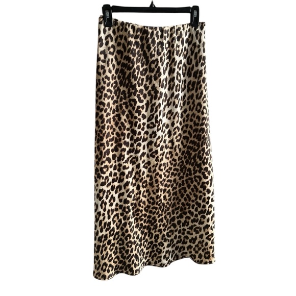 Sold - Picture 3 of 7